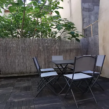 Palais Charme & Serenite En Hyper Centre Apartment
